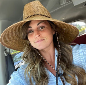 Meet your Posher, Shelbi